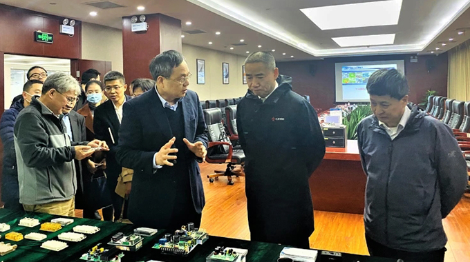 工业和信息化部党组成员、副部长辛国斌莅临allwin微电子调研